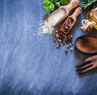 Cuisine intelligente : les assaisonnements / iStock.com - fcafotodigital