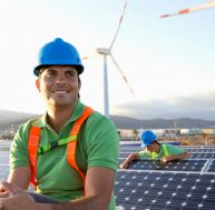 Vie Pro : les énergies renouvelables emploient 10 millions de personnes dans le monde / iStock.com - LL28